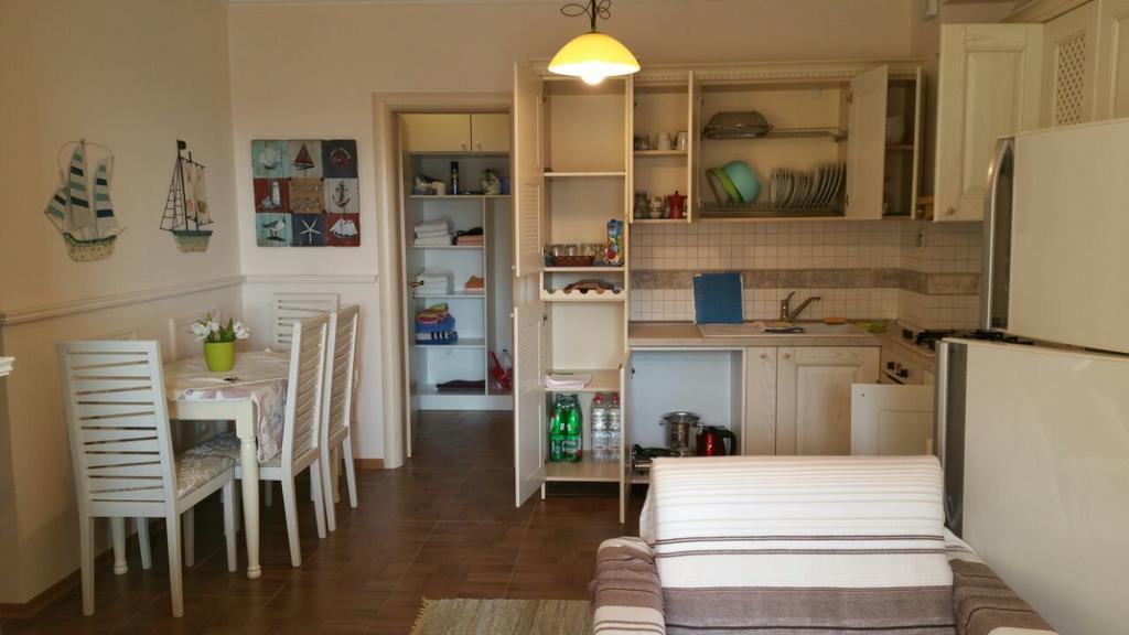 Laura'S Home Дуррес Экстерьер фото