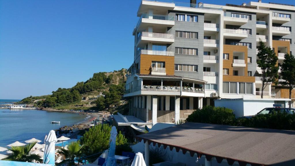 Laura'S Home Дуррес Экстерьер фото